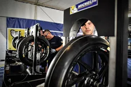 MotoGP Qatar Le soluzioni Michelin per Losail