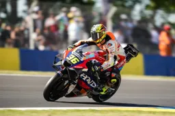 MotoGP, Joan Mir: "Non so per quanto potrò sopportare tutto questo"