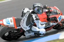 Superstock 1000: Mitchell Pirotta con Kawasaki Go Eleven