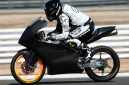 Moto3: esordio della Suter Moto3 con Oliveira ad Albacete