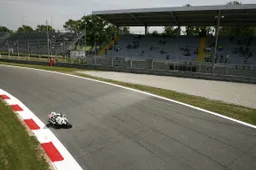 Superbike: prima giornata a Monza, incognita meteo