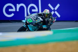 MotoGP, Morbidelli e l'incidente al box: "Il ginocchio non è stabile"
