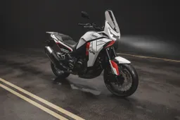 Nuova Moto Morini X-Cape 1200: potenza, tecnologia e libertà