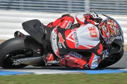 Moto2: Test Jerez, Nakagami leader della prima giornata