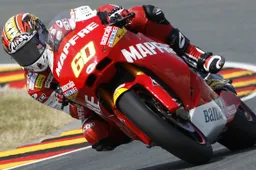 Moto2: Julian Simon punta ancora al titolo iridato