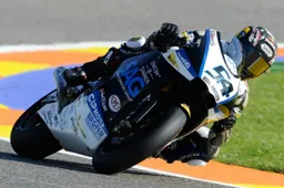 Moto2: Kenan Sofuoglu salta i test IRTA di Valencia