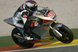 Moto2: via ai primi test tra Barcellona e Valencia