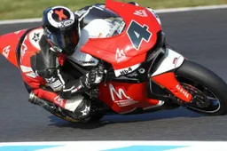 Moto2: Ricky Cardus assente a Sepang, corre Javier Fores