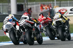 Moto2: siamo già nel 2011, mercato piloti ed entry list