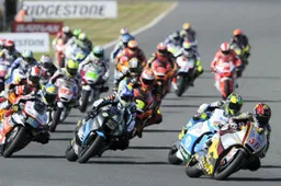 Moto2: a Valencia per l'ultimo round con Espargaro Campione