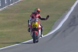 Moto2 Catalunya, Prove 1: Ogura-Acosta questione di millesimi