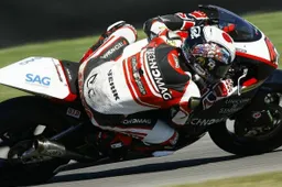 Moto2: l'autopsia rivela la causa della morte di Tomizawa