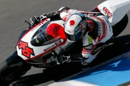 Moto2: Shoya Tomizawa sarà ricordato a Losail