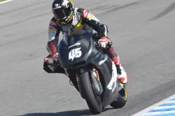 Moto2: 2° giorno di Test a Jerez, comanda Pol Espargaro