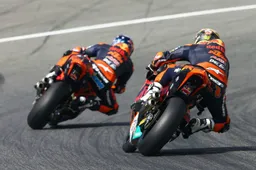 Moto2 Sviluppo continuo, le novità dei "telaisti" impegnati