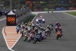 Moto3 2020: oltre 80 sanzioni per 'eccessiva lentezza', molti recidivi
