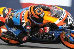 CEV Moto3 Valencia Qualifiche: pole di Niccolò Antonelli, 3° Bagnaia, italiani in evidenza