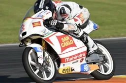 Moto3: 9 italiani al via del Mondiale 2015, record da 8 anni