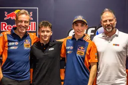 Moto3 UFFICIALE Deniz Öncü e Daniel Holgado per Tech3 2022