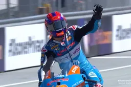 MotoE Austria, Gara 1: Ferrari la butta via, Casadei in trionfo