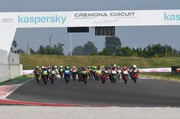 Motoestate Cremona: La carica dei 230 piloti, Luca Salvadori re della Open