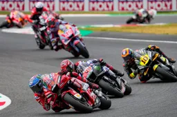 La MotoGP dopo Rossi non sa più raccontarsi, imparate dalla F1