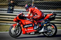 MotoGP Portimao-2, Warm Up: Pecco Bagnaia precede Quartararo