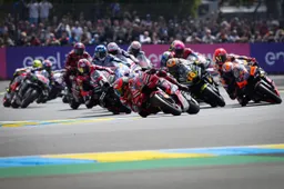 MotoGP, Bagnaia: "Mi piace così!" Gresini risponde ad Espargaro