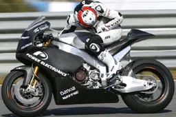 MotoGP: le CRT in pista a Jerez, presenti Pasini e Petrucci