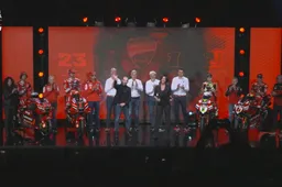 Ducati presenta i suoi numeri 1: i colori MotoGP e Superbike 2023