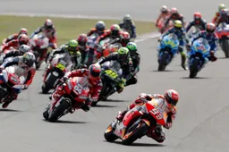 MotoGP: rivisti i motori per pilota, cancellati i test Moto2 e Moto3