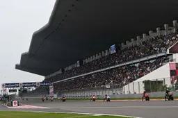 MotoGP, ufficiale: niente India, a settembre si corre in Kazakistan