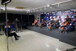 MotoGP, Valentino Rossi: "Non abituati a stare senza la pressione delle gare"