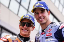 MotoGP, Marc Marquez leone in gabbia: il consiglio del fratello Alex