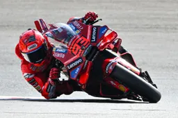 MotoGP Austria Sprint: incubo Bagnaia, Marquez altro capolavoro