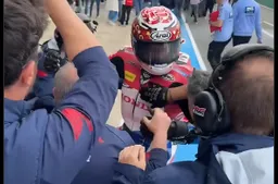 MotoGP, Takaaki Nakagami: troppa festa al box e scoppia l'airbag!