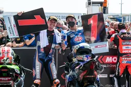 MotoGP-SBK, Sofuoglu spegne il sogno Razgatlioglu. Pronto Garrett Gerloff?