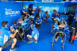 MotoGP, Suzuki verso l'addio: Dorna prende posizione