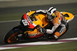 MotoGP: prove a Losail, Pedrosa al comando, Rossi indietro