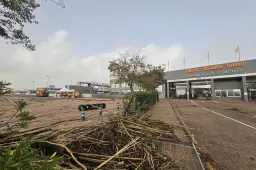 Valencia in ginocchio per il ciclone Dana, MotoGP a rischio?