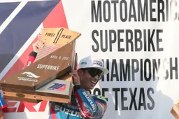 MotoAmerica Clamoroso Toni Elias frega gli specialisti Usa