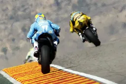 MotoGP: al Motorland Aragon si correrà fino al 2016