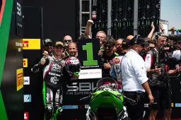 Supersport, Team Motozoo campagna acquisti: ex piloti Moto2 cercasi