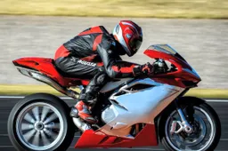 MV Agusta F4 MY13