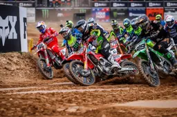 MXGP: addio al GP in Oman, ecco il calendario 2022 aggiornato