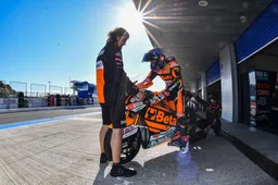 Moto2, Test Qatar: Giorno 1, Navarro e Speed Up in evidenza