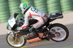 Moto3: operazione alla spalla destra per Niccolò Antonelli