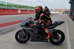 Niccolò Antonelli verso 600? A Misano si è allenato con una R6
