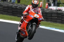 MotoGP: Nicky Hayden "Chiudere la stagione al meglio"