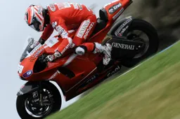 MotoGP: Nicky Hayden "Condizioni davvero terribili"